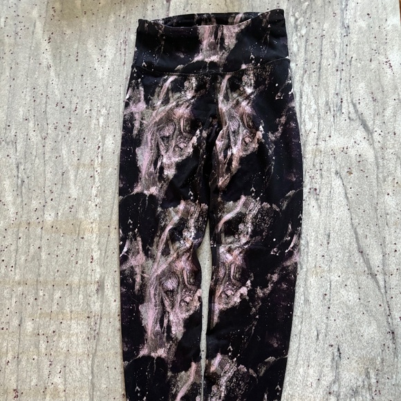 Old Navy Active Powerpress High Rise Go-Dry Leggings Marble Pink/Black TALL M - Picture 5 of 6